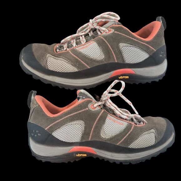 Patagonia Shoes - Patagonia Hiking Boots Trail Shoes Women's Sz 7 Pinhook Forge Grey Fog Vibram